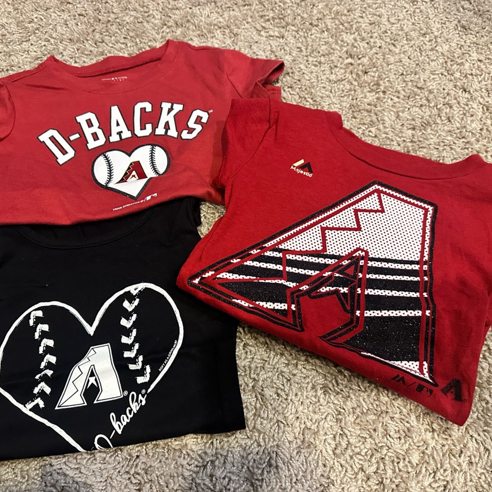 Girls Arizona Diamondbacks Shirts